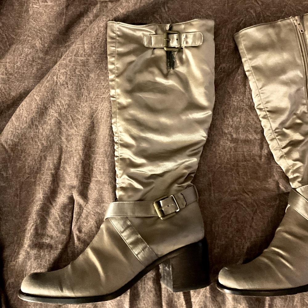 Jessica Bennett Bronze Fabric Boots